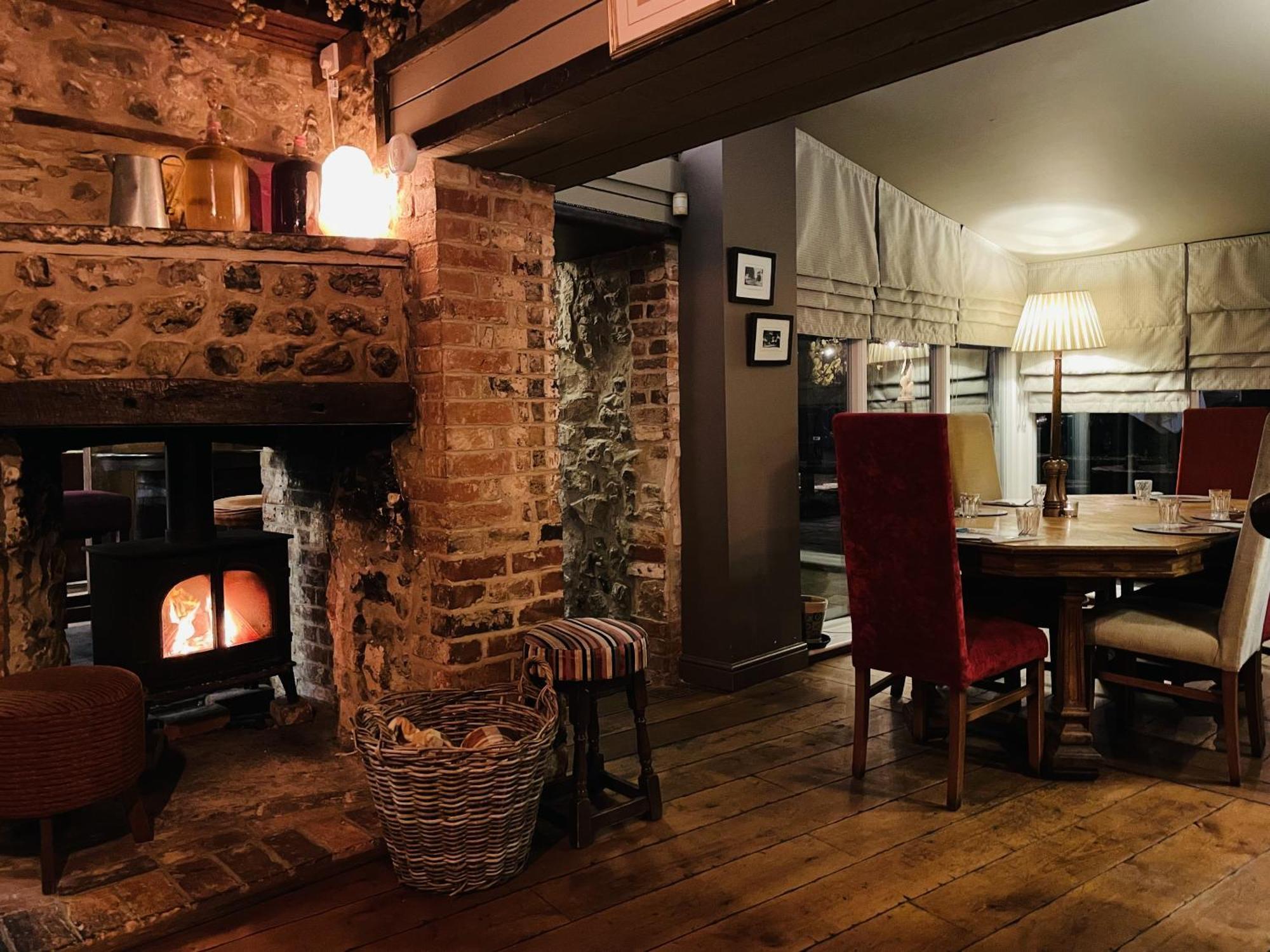 The Greyhound Inn Sydling St Nicholas Bagian luar foto