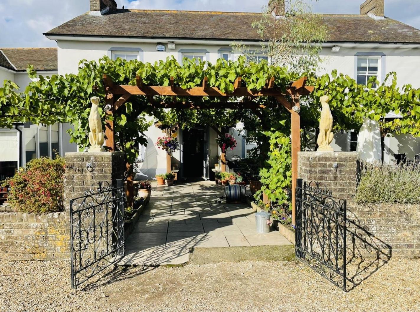 The Greyhound Inn Sydling St Nicholas Bagian luar foto